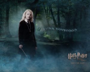 evanna_lynch_in_harry_potter_and_the_order_of_the_phoenix_wallpaper_16_1280