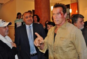 Arnold Schwarzenegger making of Os Mercenários 2 (The Expendables 2)