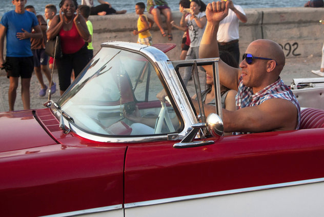 Vin Diesel The Fate of the Furious in Cuba (Vin Diesel Velozes e Furiosos 8 em Cuba)