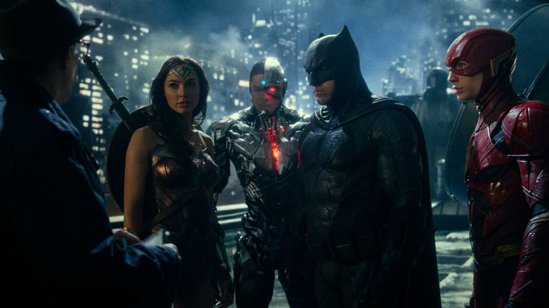 Comissário Gordon (Comissar Gordon), Batman, Flash, Ciborgue (Cyborg), Mulher - Maravilha (Wonder Woman)